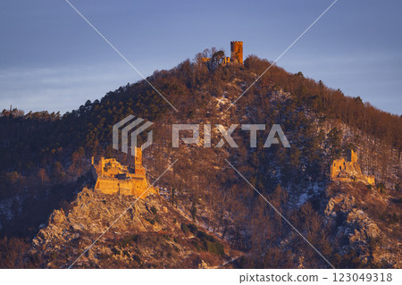 Catle ruins Chateau de Saint-Ulrich, Chateau du Girsberg and Chateau du Haut-Ribeaupierre near Ribeauville, Alsace, France 123049318