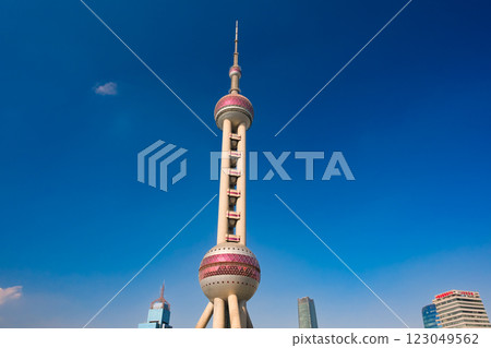東方明珠電視塔,上海,中國 東方明珠電視塔,上海,中國 123049562
