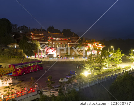 台灣日月潭文武廟夜景 台灣日月潭文武廟夜景 123050787