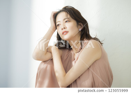 Portrait of a beautiful middle-aged woman Portrait of a beautiful middle-aged woman 123055999