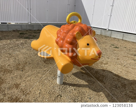 公園玩具 123058138