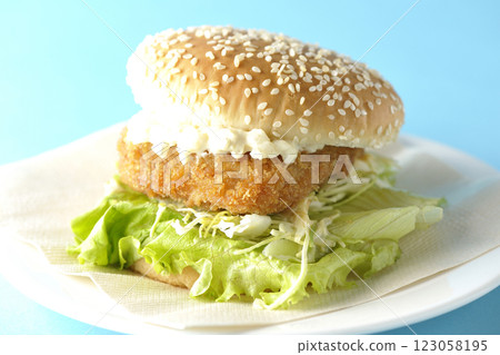 Tartar Fish Burger 123058195
