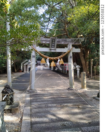 尾張多賀神社冬季的發電點 123058812