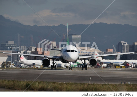 窄體客機 123059462