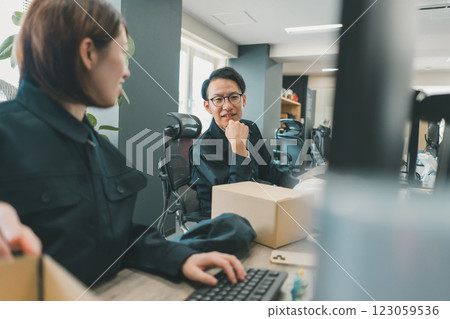 Factory administration, logistics administration, manufacturing administration, transportation administration, field administration 123059536