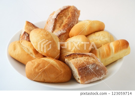 A heartwarming bread scene - The aroma of wheat spreading - 3:2 A heartwarming bread scene - The aroma of wheat spreading - 3:2 123059714