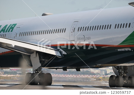 廣體客機 123059737