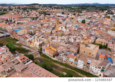 Aerial view of La Bisbal d Emporda with episcopal residence and Santa Maria church 123060387