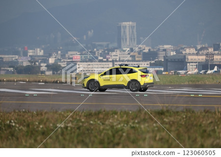 機場巡檢 123060505