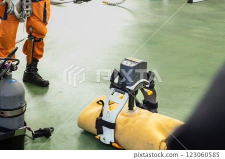 日本海上保安廳仙台空軍基地:自動心臟按摩機演示 日本海上保安廳仙台空軍基地:自動心臟按摩機演示 123060585