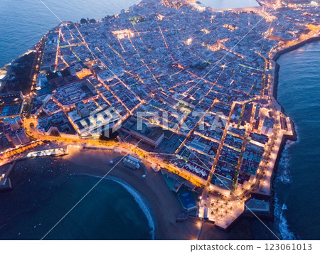 View of illuminated Cadiz town 123061013