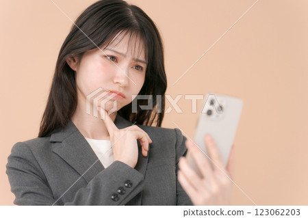 擔心，女人，女士 123062203