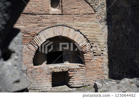 Pompeii ruins: hearth 123064482