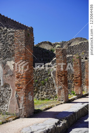Pompeii ruins Pompeii ruins 123064486