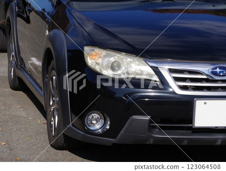 Car image: Subaru Impreza XV front mask 123064508