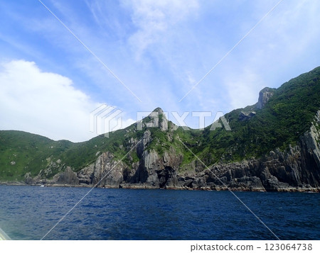 五島列島的段上島的柱狀節理 123064738