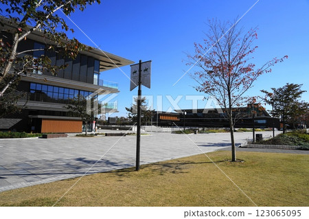 Bajikoen's main office shines against the blue sky. November Setagaya 1244 Main Office Bajikoen 123065095