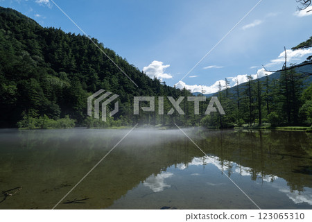 Myojin Pond shrouded in mist, Kamikochi 123065310