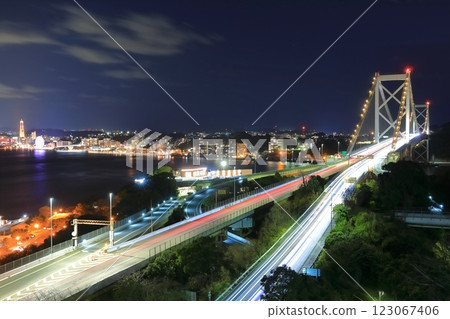 Night view of Kanmon Bridge (Kanmon Strait) 123067406
