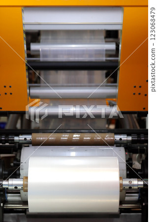 winding unit of blown film extrusion machine winding unit of blown film extrusion machine 123068479