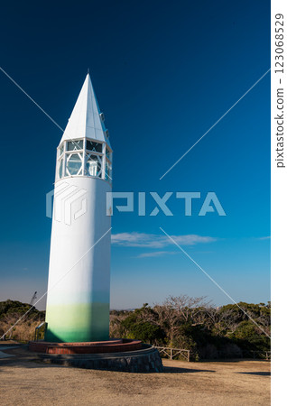 Awasaki Lighthouse: A lighthouse designed in the image of a radish. 123068529