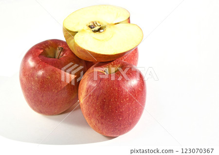 Apple (Aika scent) 123070367