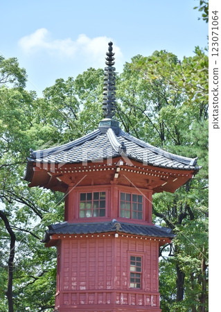 Tetsugakudo Park is home to many otherworldly buildings. Tetsugakudo Park is home to many otherworldly buildings. 123071064