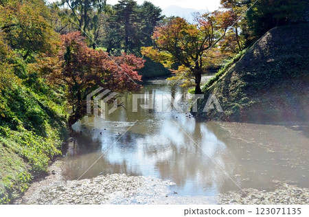 敦賀城曾是重要的交通樞紐，是通往奧州的門戶。 123071135