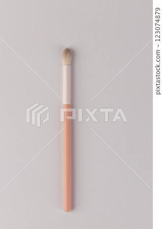 Elegant Blending Brush for Makeup Application - Perfect Tool for Creating Stunning Looks and Flawless Blends on Eyes using Powder or Cream Products, a Must-Have in Your Beauty Collection 123074879
