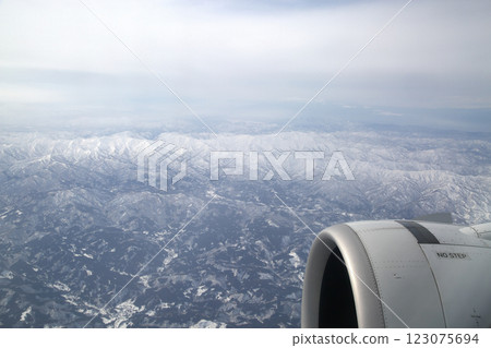 250127_097 From the aircraft 123075694