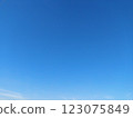 沒有云彩的藍天 123075849