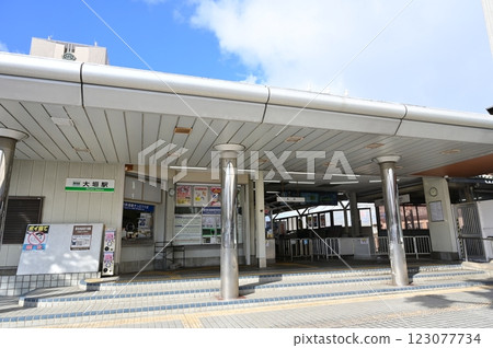 Ogaki Station (Yoro Railway) station building 123077734