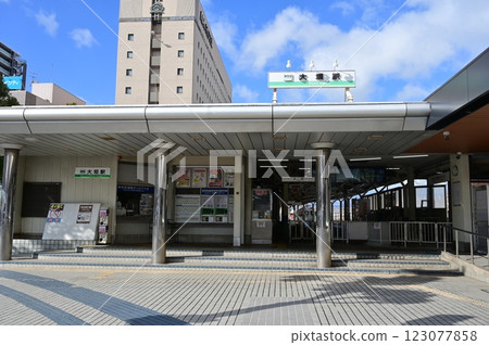 Ogaki Station (Yoro Railway) station building 123077858