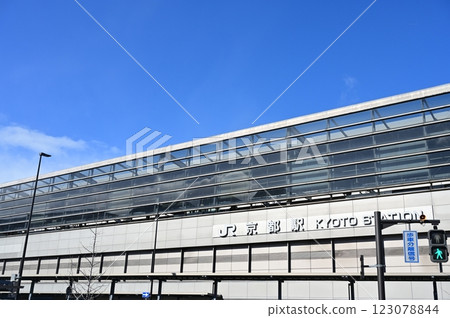Kyoto Station (Tokaido Main Line) Hachijo Exit Kyoto Station (Tokaido Main Line) Hachijo Exit 123078844