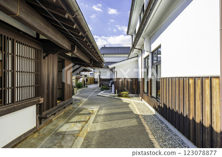 Yamaguchi Jippotei Ishinkan Jippotei and the main building Yamaguchi City, Yamaguchi Prefecture 123078877