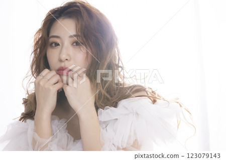 Beauty image of young women Beauty image of young women 123079143