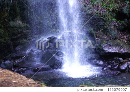 Sunset waterfall 123079907