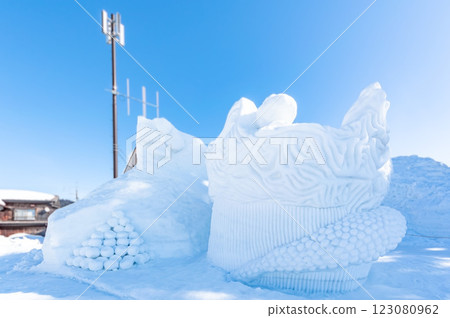 76th Tokamachi Snow Festival (Selected Works) 123080962