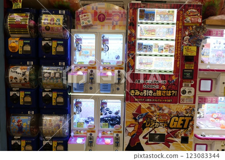 有趣的復古雜貨店 有趣的復古雜貨店 123083344