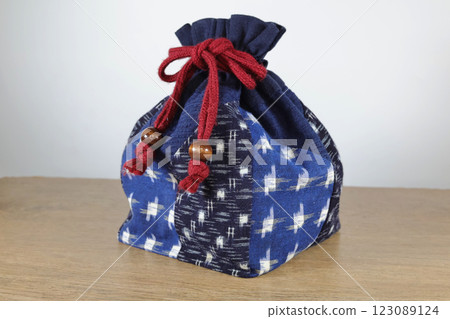 Indigo dyed pouch 123089124