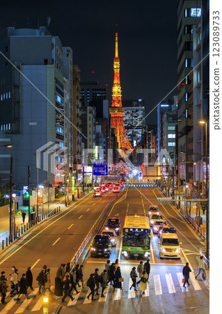 Tokyo Tower    123089733