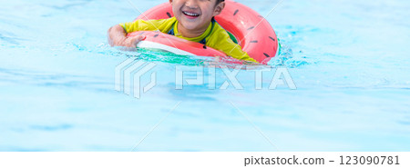 Pool rental 123090781