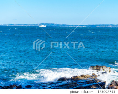 初冬時節，從橫須賀觀音崎望去，東京灣的景色清爽宜人 123092753