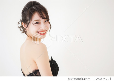 在歌舞表演俱樂部和女子酒吧(演員俱樂部和小吃店)工作的日本女性 在歌舞表演俱樂部和女子酒吧(演員俱樂部和小吃店)工作的日本女性 123095791