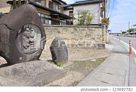 漫步於中山道板花宿:舊中山道、雙身藏菩薩像、慶典、板花、安中市 漫步於中山道板花宿:舊中山道、雙身藏菩薩像、慶典、板花、安中市 123097782