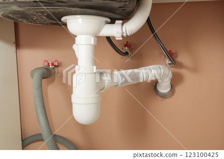 Kitchen Sink Drainer Kit, Tube Drain, Flexible Drain Hose. New Drain siphon 123100425