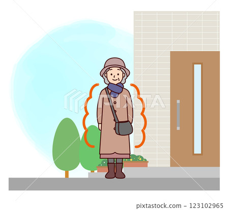 老年婦女穿著暖和的衣服外出 老年婦女穿著暖和的衣服外出 123102965