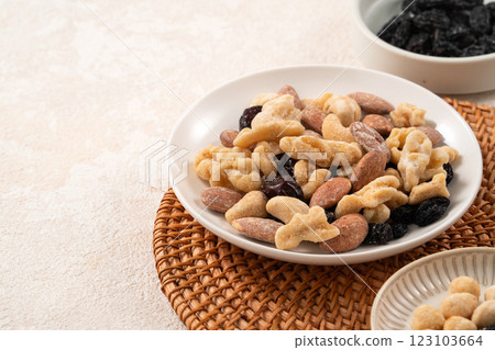 綜合 堅果 杏仁 榛果 腰果 核桃 健康 果乾 Flavored mixed nuts ナッツ 123103664