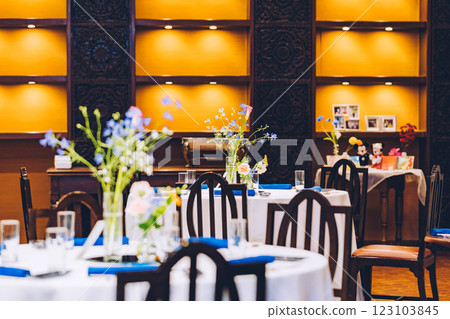 <Wedding> Image of table at reception venue <Wedding> Image of table at reception venue 123103845