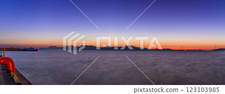 黃昏時分的美麗八代港與島嶼 - 八代港（八代市） 123103985